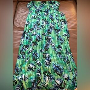 Banana Republic Floral Green Dress